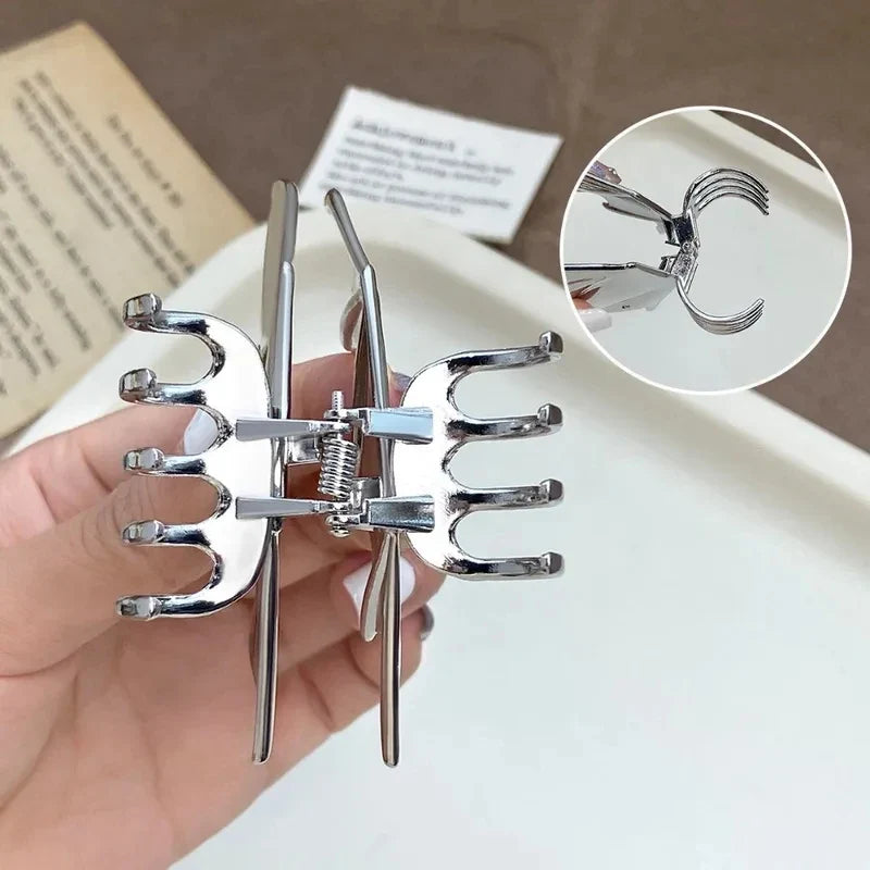 Halloween Alloy Bat Hair Claw Clips Y2K Gothic Style Metal Shark Clamp Girls Holiday Hair Accessories