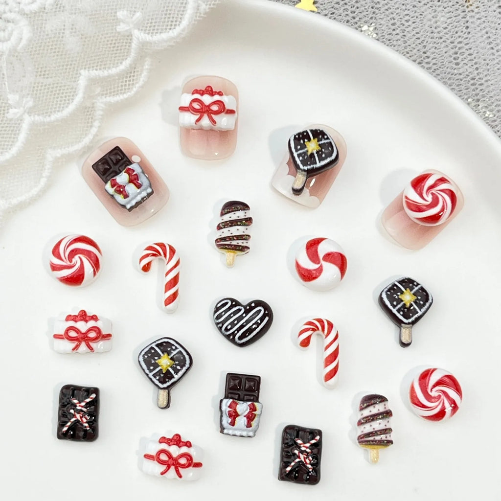 Christmas Resin Nail Charms Food Play Candy Nail Art Accessories Realistic 3D Chocolate Cake Design DIY Wearable Nail Decoration