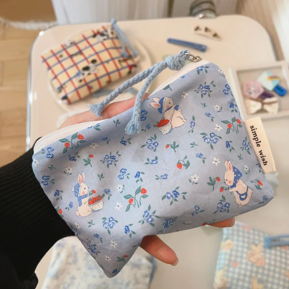 Cute Cartoon Prints Mini Coin Purse Square Cotton Sundries Pouch Zipper Portable Earphone Lipstick Storage Bag